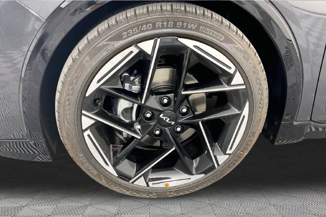 New 2026 Kia K4 EX FWD image 11