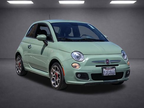 Used 2015 FIAT 500 Sport FWD image 2