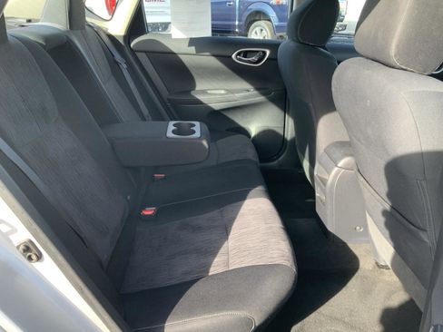 Used 2014 Nissan Sentra SV image 39