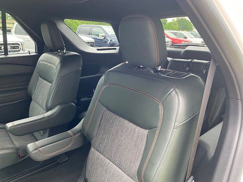 Used 2023 Ford Explorer Timberline w/ Timberline Technology Package AWD/4WD image 35