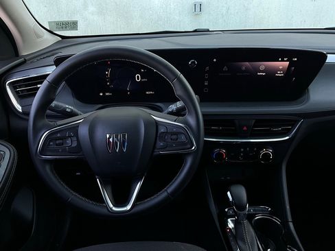 Used 2025 Buick Encore GX Preferred image 12
