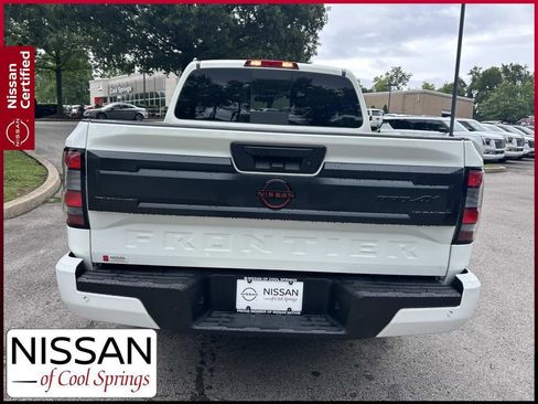 Certified 2025 Nissan Frontier PRO-4X AWD/4WD image 6