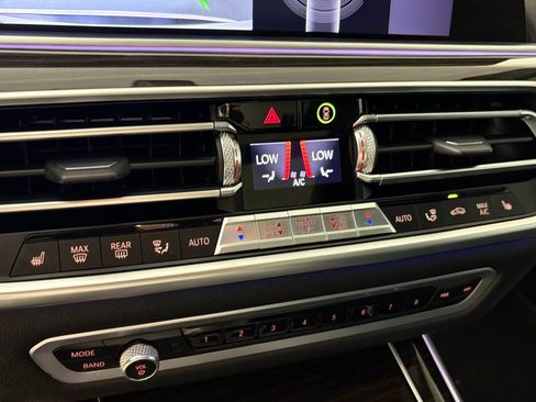 Used 2019 BMW X5 xDrive40i w/ Premium Package 2 AWD/4WD image 28