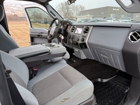 Used 2012 Ford F250 XLT AWD/4WD image 12