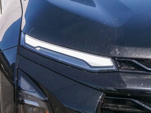 New 2026 Chevrolet Equinox RS w/ Safety and Technology Package FWD image 4