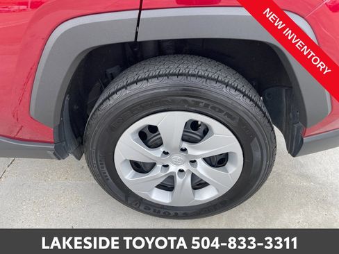 Used 2025 Toyota RAV4 LE image 14