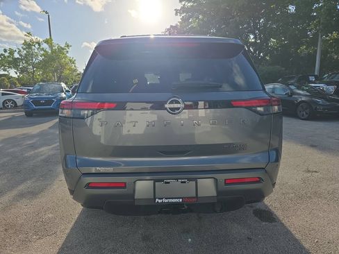 New 2026 Nissan Pathfinder Platinum w/ Cargo Package AWD/4WD image 7