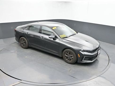 Used 2025 Kia K5 LXS FWD image 32