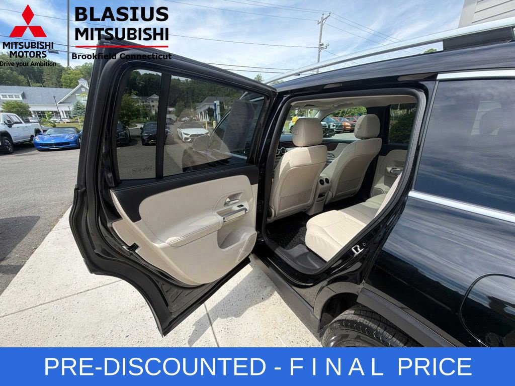 Used 2022 Mercedes-Benz GLB 250 4MATIC w/ Premium Package Lite image 44