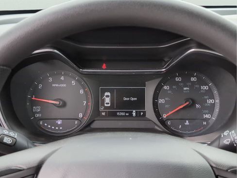 Used 2023 Chevrolet TrailBlazer LT FWD image 24