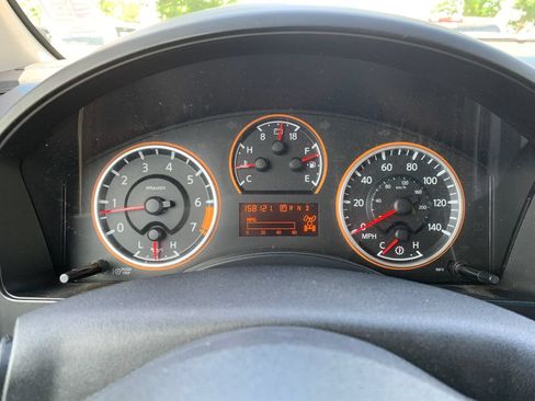 Used 2012 Nissan Titan SV w/ SV Value Truck Pkg AWD/4WD image 11