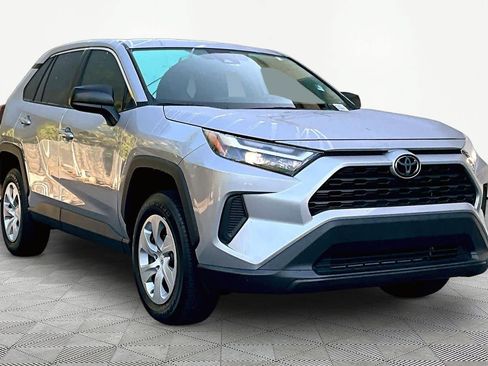 Used 2023 Toyota RAV4 LE FWD image 3