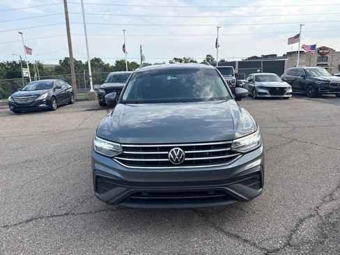 Used 2022 Volkswagen Tiguan S AWD/4WD image 2