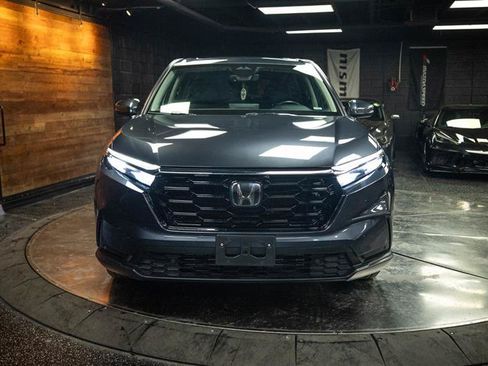 Used 2025 Honda CR-V EX-L image 4