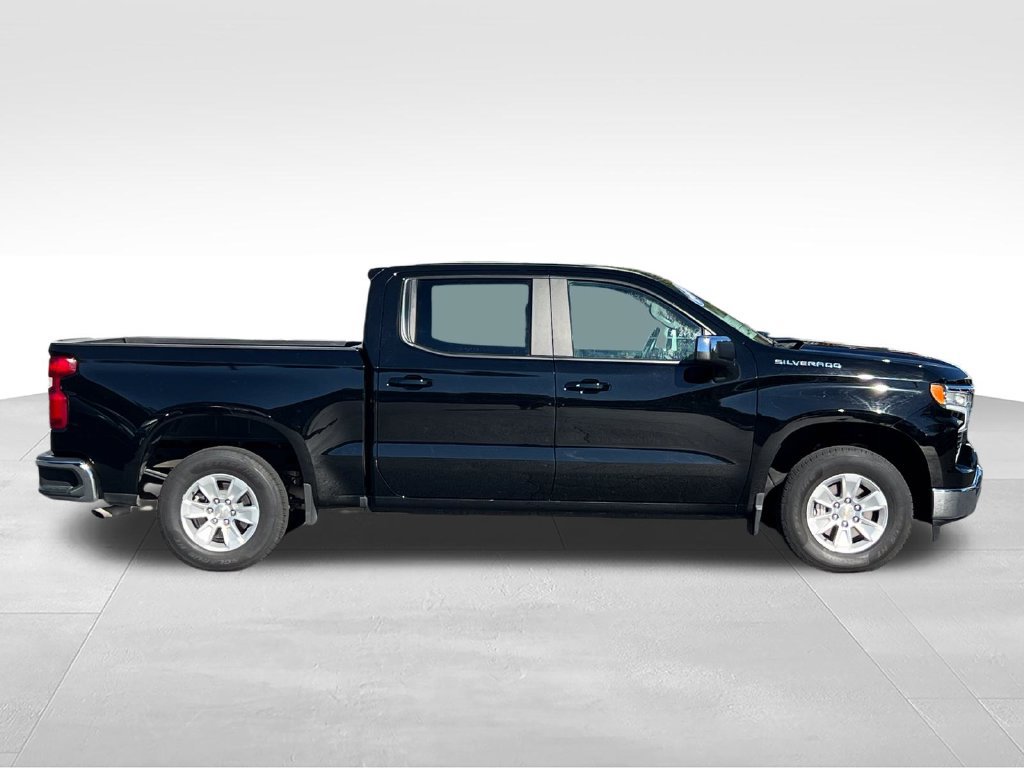Used 2025 Chevrolet Silverado 1500 LT RWD image 4