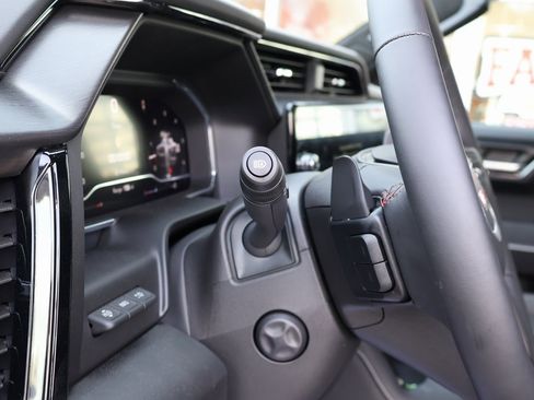 New 2025 GMC Sierra 1500 AT4X image 14