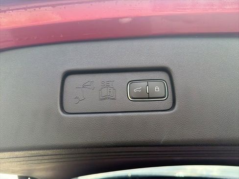 Used 2020 Lincoln Aviator Reserve w/ Equipment Group 202A image 11