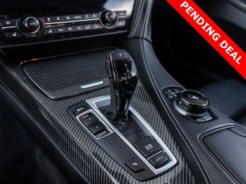 Used 2018 BMW 640i Convertible image 31