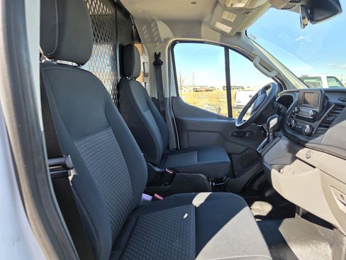 Used 2024 Ford Transit 250 Low Roof w/ Exterior Upgrade Package image 15