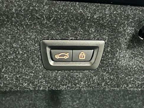 Used 2021 BMW M4 Competition w/ Executive Package image 36