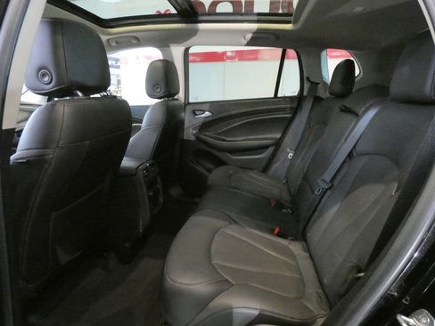 Used 2018 Buick Envision Premium AWD/4WD image 25
