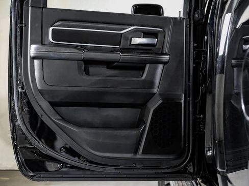 Used 2026 RAM 2500 Big Horn AWD/4WD image 36