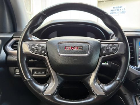 Used 2022 GMC Acadia AT4 w/ Technology Package AWD/4WD image 22