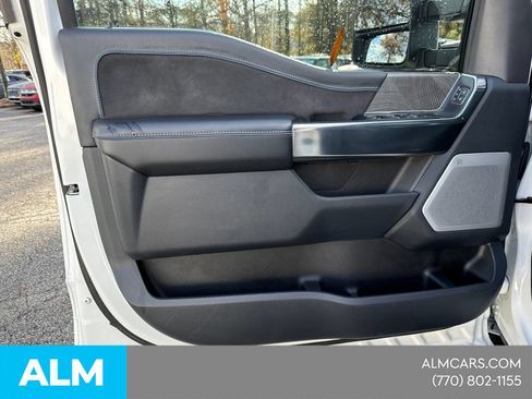 Used 2025 Ford F250 Platinum w/ Snow Plow Prep Package AWD/4WD image 13