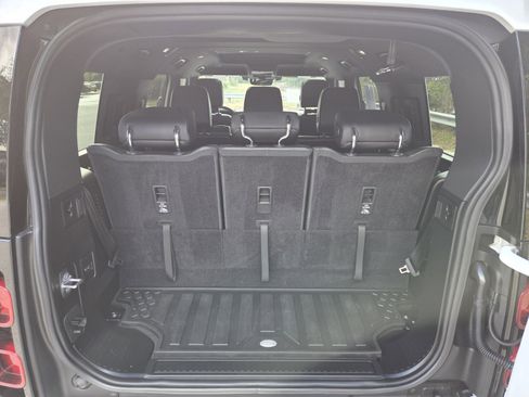 Certified 2024 Land Rover Defender 130 S image 16