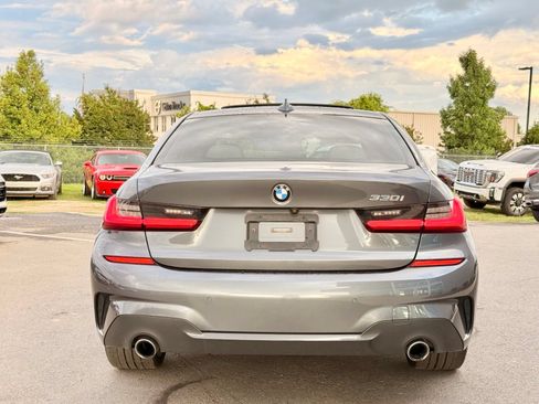 Used 2020 BMW 330i Sedan w/ M Sport Package RWD image 13