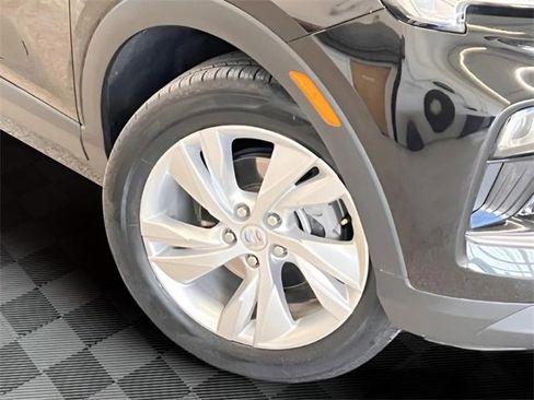 Used 2025 Buick Encore GX Preferred image 24