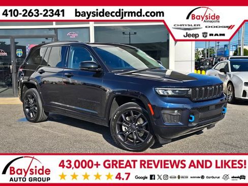 Used 2023 Jeep Grand Cherokee 30th Anniversary AWD/4WD image 1