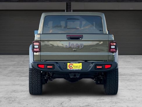 New 2026 Jeep Gladiator Mojave image 5