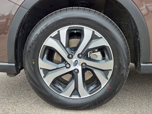 Used 2021 Subaru Outback Touring XT image 9