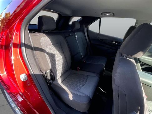 Used 2024 Chevrolet Equinox LT FWD image 26