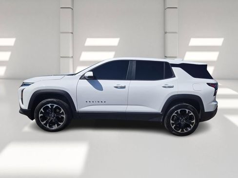 Used 2025 Chevrolet Equinox LT image 4