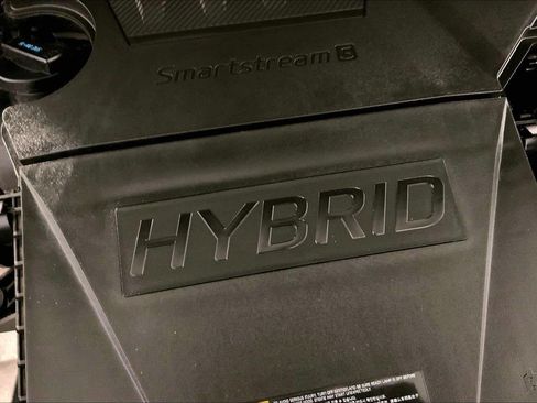Certified 2025 Kia Niro SX Touring FWD image 31