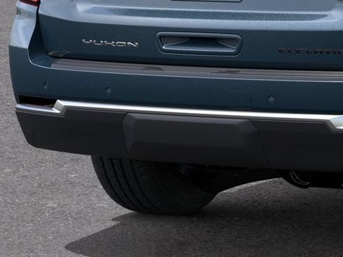 New 2026 GMC Yukon Elevation w/ LPO, Floor Liner Package AWD/4WD image 14