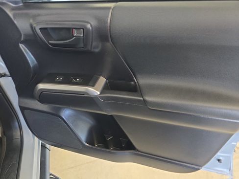 Used 2021 Toyota Tacoma SR5 w/ Trail Edition AWD/4WD image 22