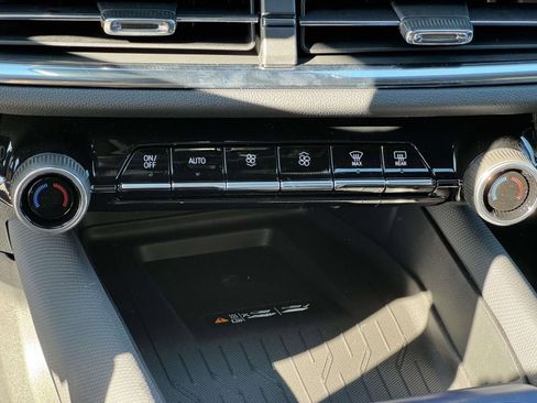 New 2026 Chevrolet Equinox EV LT w/ Convenience Package II image 12