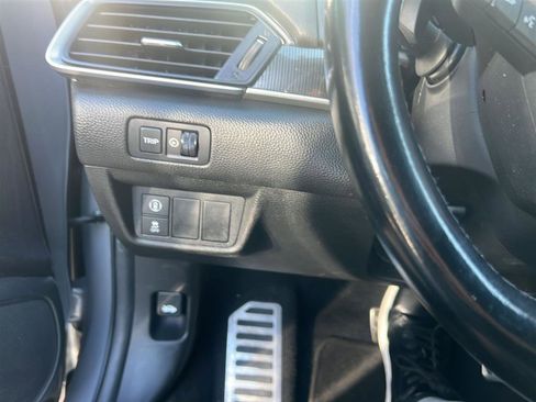 Used 2022 Honda Accord Sport image 7