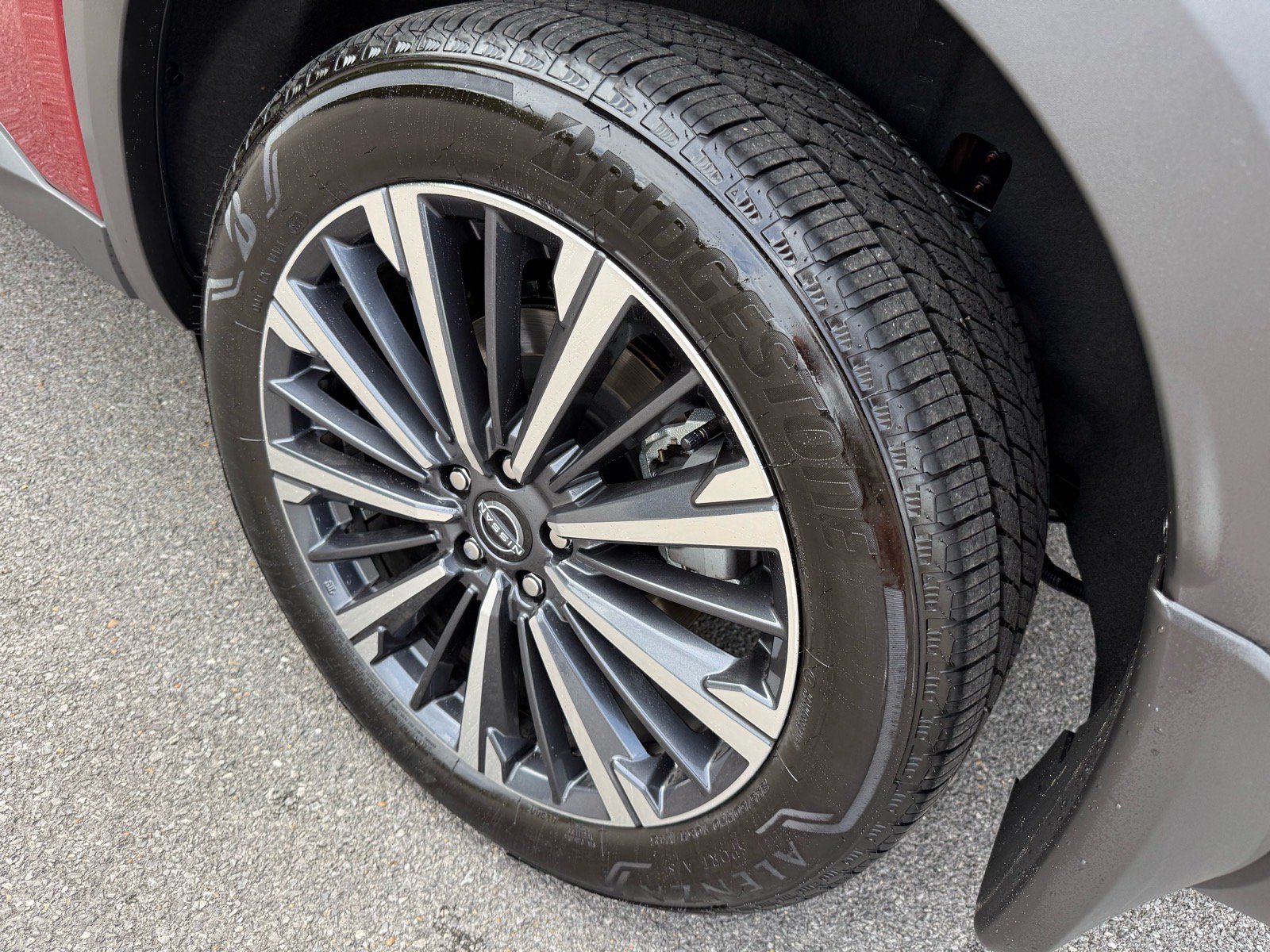 Used 2026 Nissan Pathfinder Platinum AWD/4WD image 21