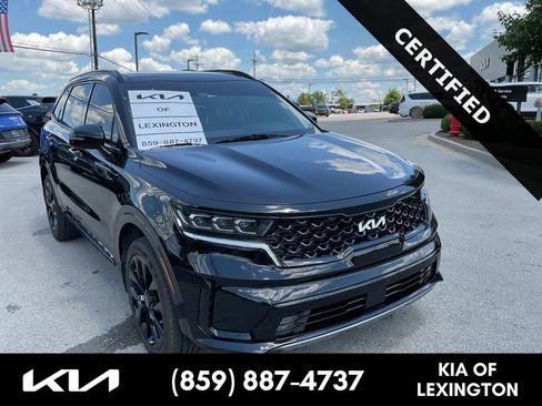 Certified 2022 Kia Sorento SX AWD/4WD image 1
