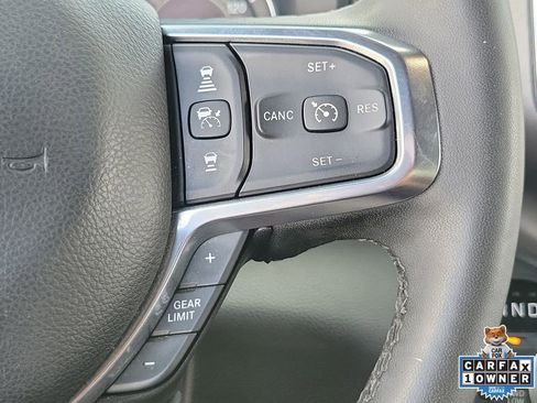 Used 2025 RAM 1500 Laramie AWD/4WD image 23