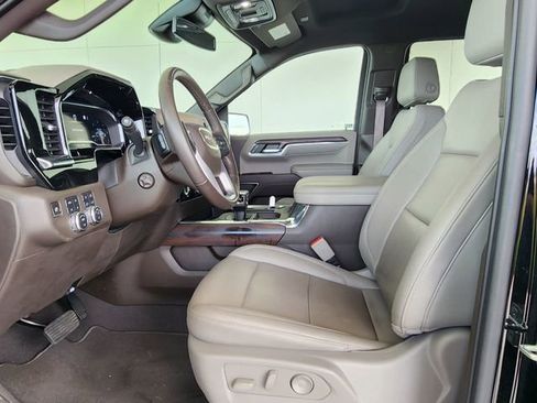 Used 2023 GMC Sierra 1500 SLT w/ SLT Premium Package AWD/4WD image 16