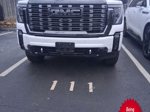 Certified 2024 GMC Sierra 3500 Denali Ultimate image 1