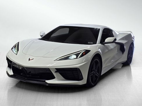 Used 2024 Chevrolet Corvette Stingray Preferred Cpe w/ Z51 Performance Package image 3