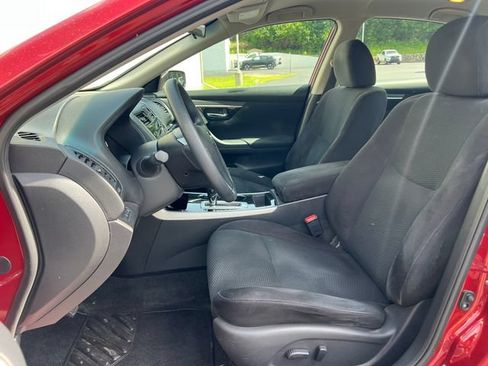 Used 2014 Nissan Altima 2.5 S FWD image 4