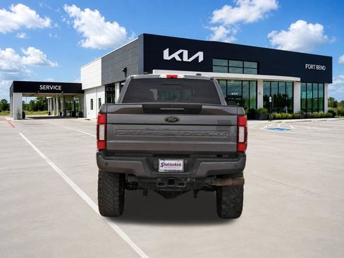 Used 2021 Ford F250 Lariat AWD/4WD image 6