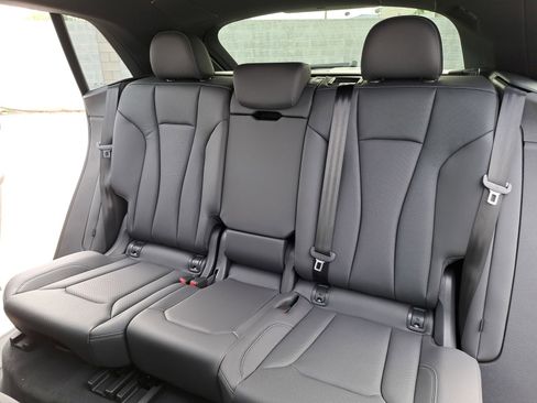 New 2026 Audi Q8 Premium Plus image 14